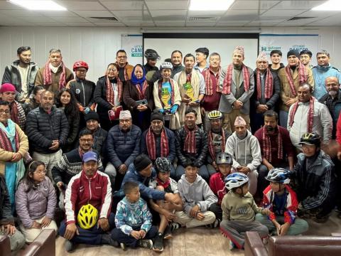 बिर्तामोडमा क्यान्सर प्रभावितलाई सहयोगका लागि साइक्लिङ सम्बन्धी अन्तरक्रिया