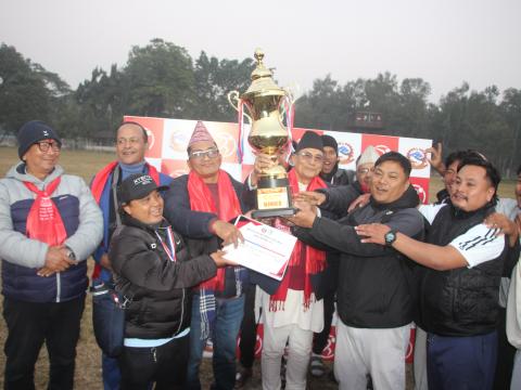 दोस्रो वडा स्तरीय भेट्रान्स नकआउट फुटबल प्रतियोगिताको उपाधि वडा न १०  लाई