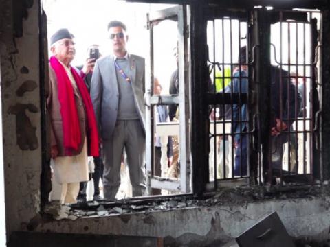 सार्वजनिक सम्पती जलाउनेहरुलाई कारबाही हुनुपर्छः अध्यक्ष ओली