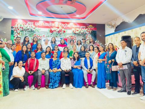 बिर्तामोडमा नारी सञ्चार गृहको कार्यक्रम: शुभकामना आदानप्रदानसँगै क्यालेन्डर विमोचन
