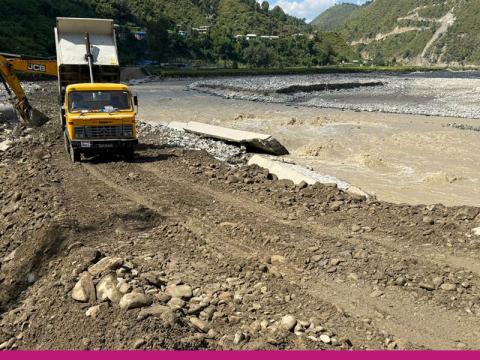 पहिरो पन्छाएपछि खुल्यो बीपी राजमार्ग